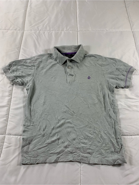 Volcom Other - Pre loved VOLCOM shirt mens size S